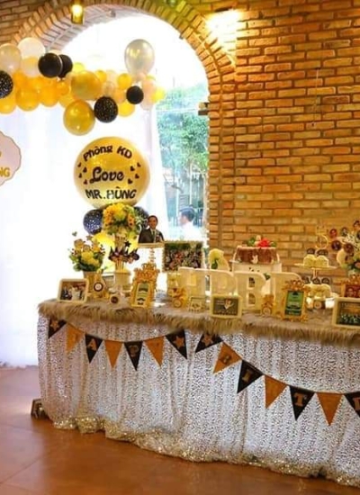 Tiệc Sinh Nhật - Nhà Hàng Vạn Lộc